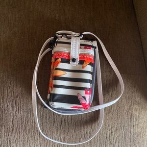 Sakroots cross body cell phone purse